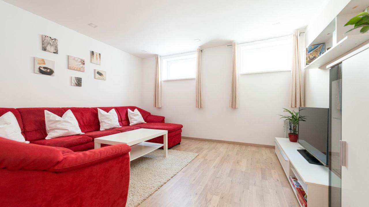 Haus Haslauer Appartement Strobl Buitenkant foto